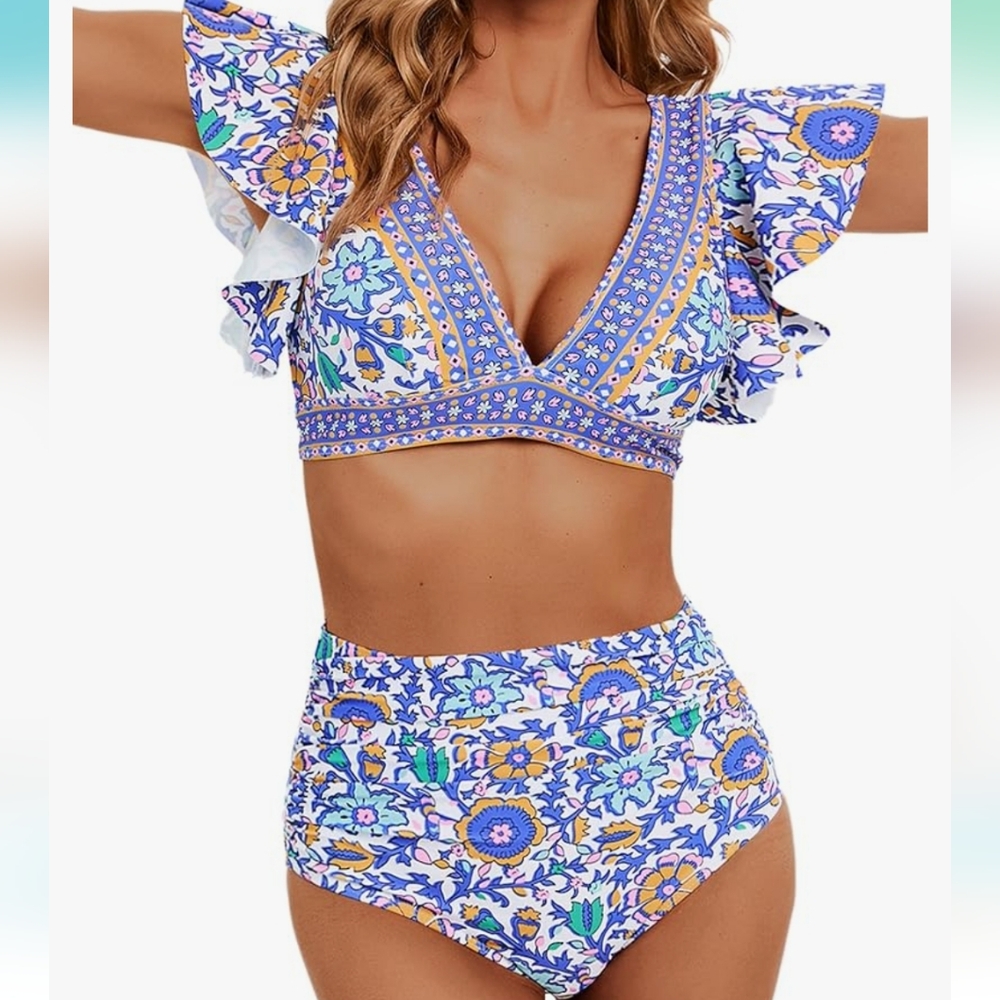 NWT Soucrat two piece bikini set